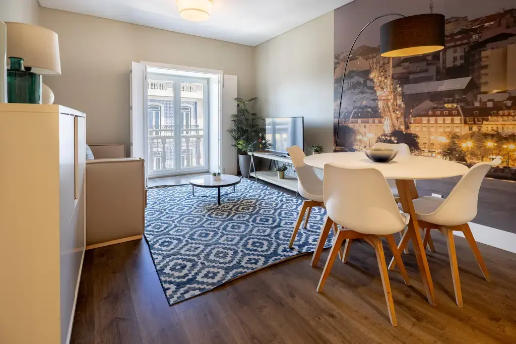 Two Bedroom Apartment Chiado Mercy