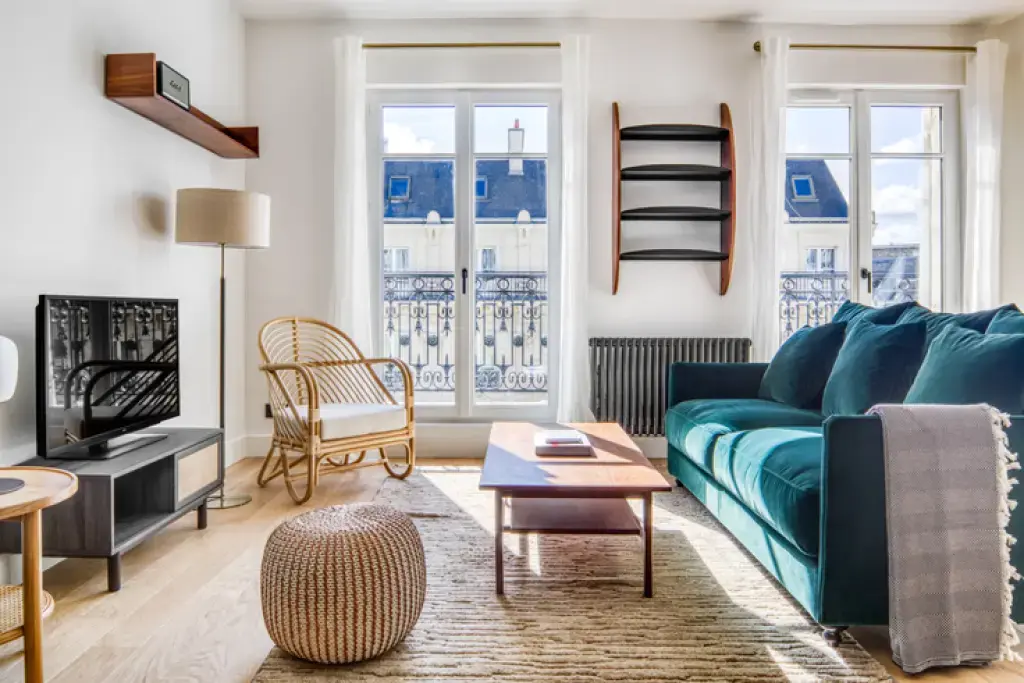 One Bedroom Apartment 
