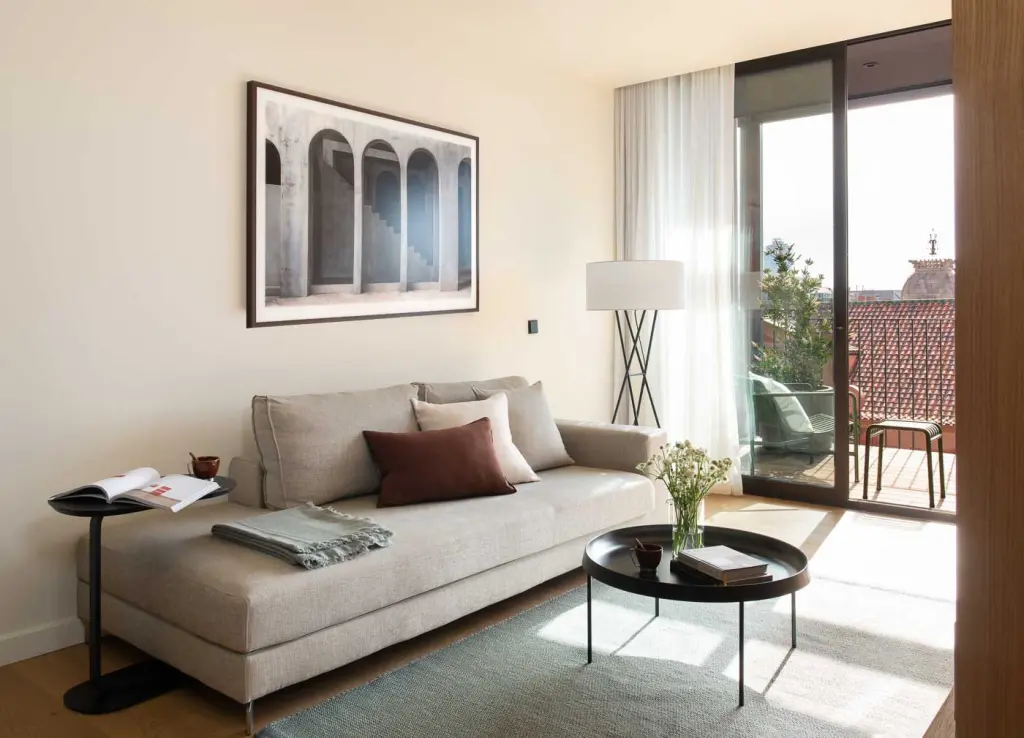Premium 1 Bedroom Apartment with View of Arc de Triomf